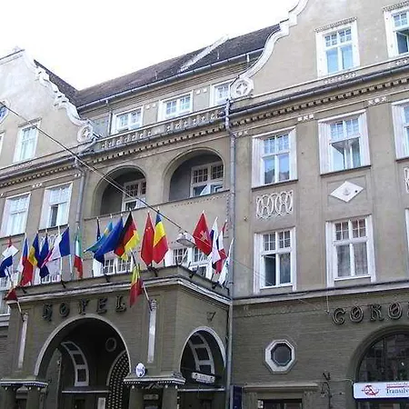 Coroana 2* Brasov