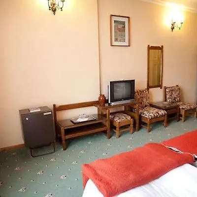 Hotel Coroana