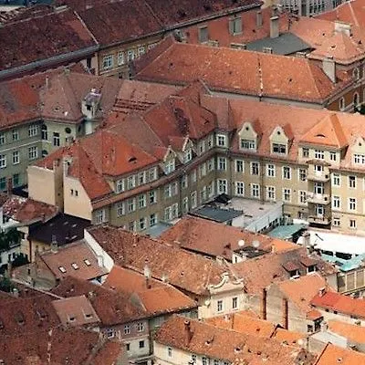 Hotel Coroana 2*