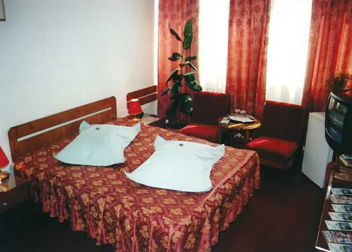 Hotel Coroana Brasov